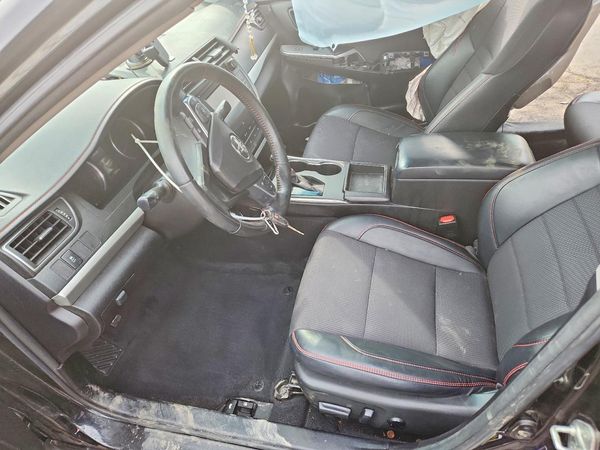 2017 TOYOTA CAMRY