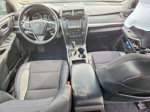 2017 TOYOTA CAMRY