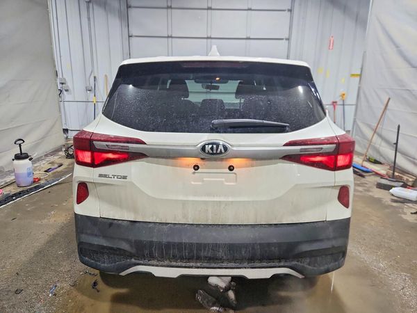 2021 KIA SELTOS LX