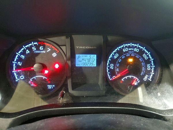 2017 TOYOTA TACOMA SR/SR5