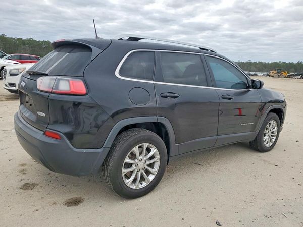 2019 JEEP CHEROKEE LATITUDE 4X4