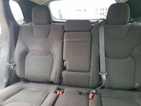2019 JEEP CHEROKEE LATITUDE 4X4