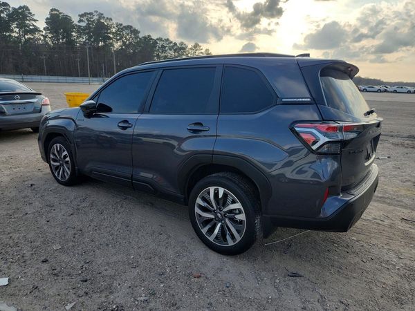2025 SUBARU FORESTER