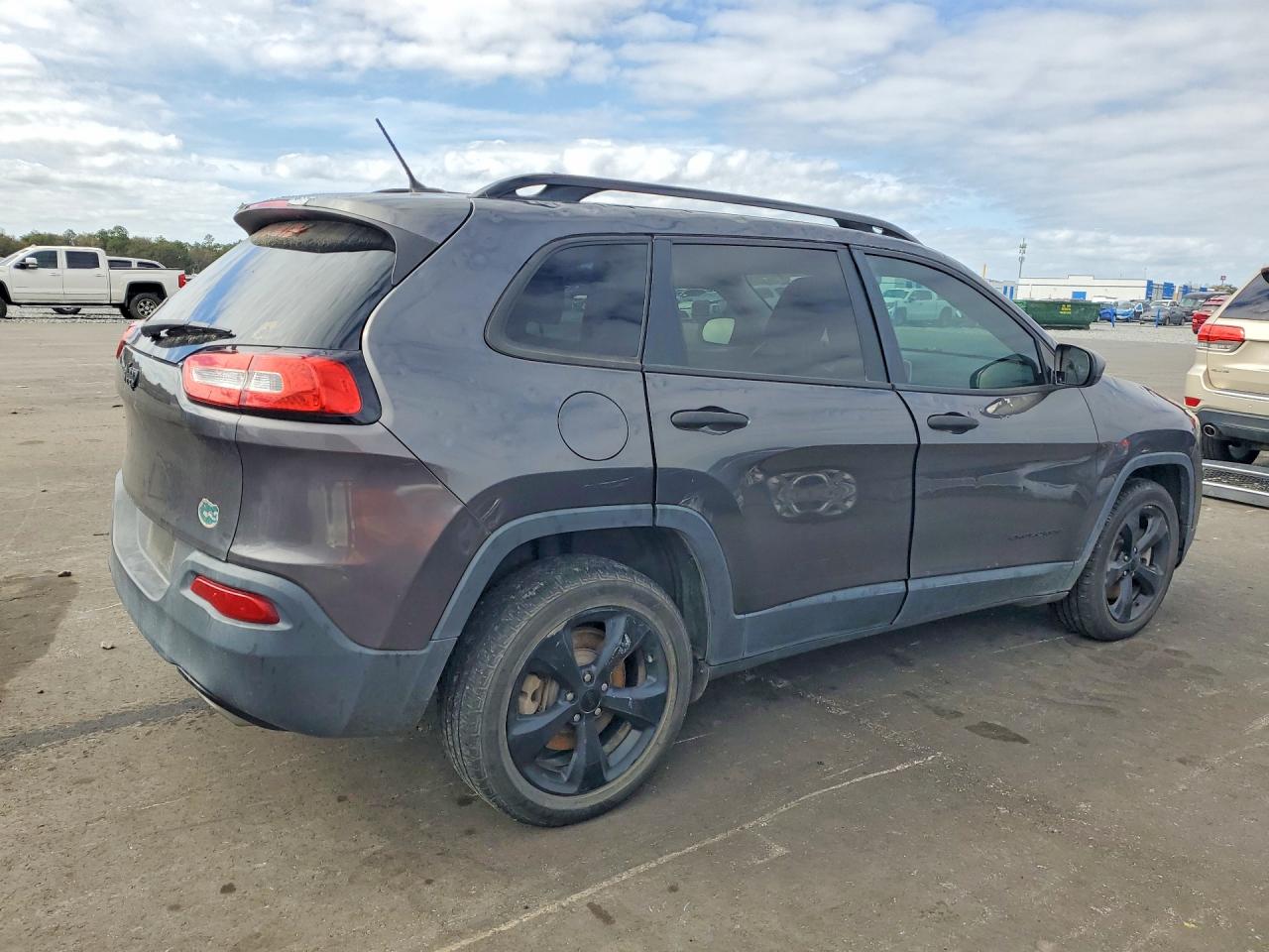 2017 JEEP CHEROKEE SPORT FWD