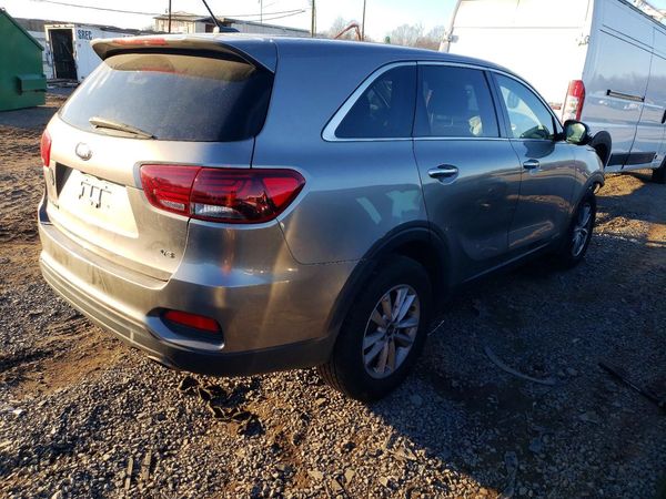 2019 KIA SORENTO L, LX, S