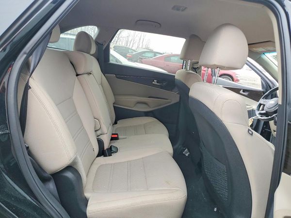 2020 KIA SORENTO L, LX, S