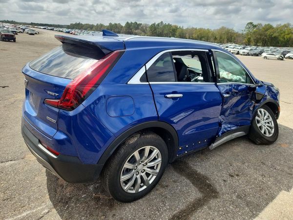 2023 CADILLAC XT4