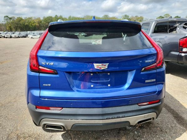 2023 CADILLAC XT4