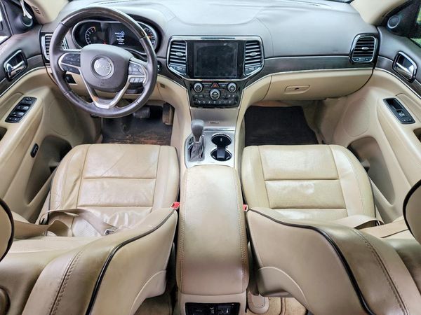 2019 JEEP GRAND CHEROKEE OVERLAND 4X2