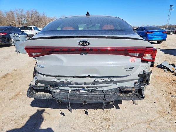 2021 KIA K5
