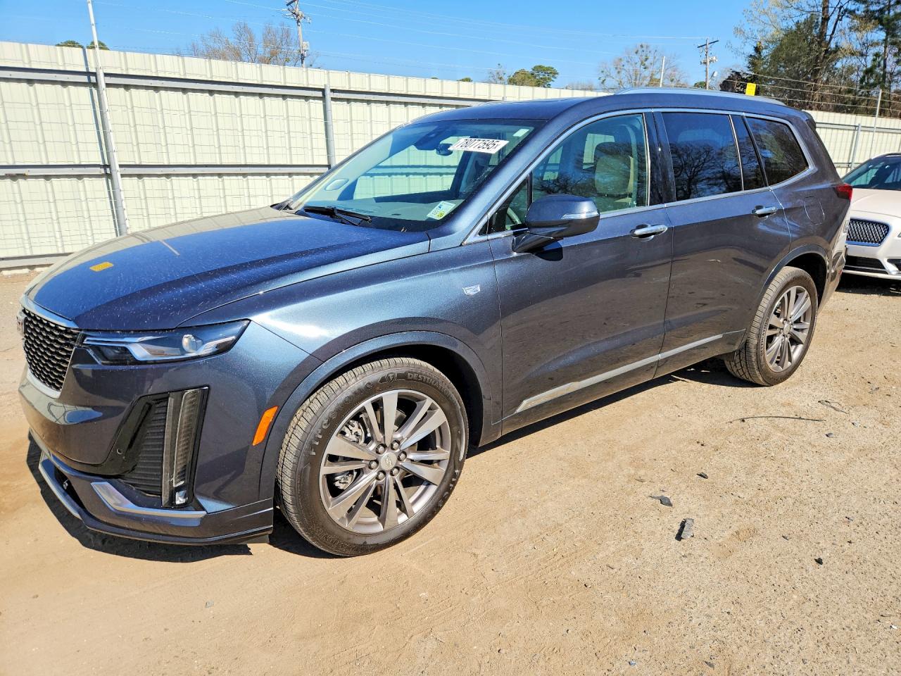 2021 CADILLAC XT6