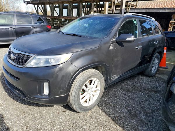 2014 KIA SORENTO — DSFA — Front 3/4