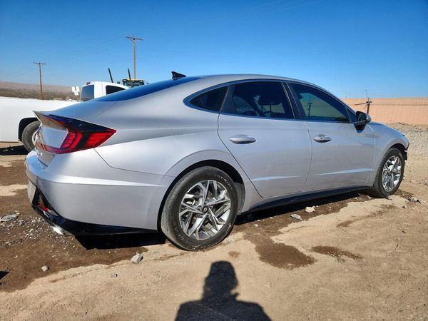 2023 HYUNDAI SONATA