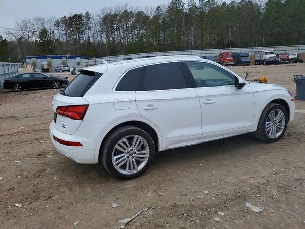 2018 AUDI Q5 quattro Premium Plus