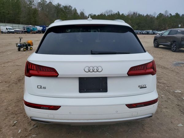 2018 AUDI Q5 quattro Premium Plus