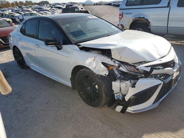 2024 TOYOTA CAMRY XSE — Passenger 3/4