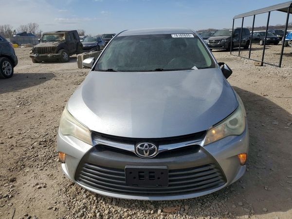 2015 TOYOTA CAMRY