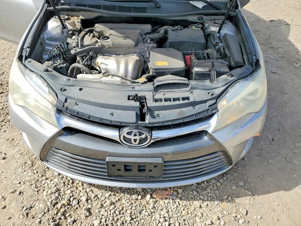 2015 TOYOTA CAMRY