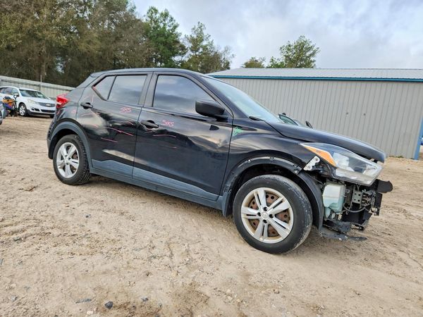 2020 NISSAN KICKS