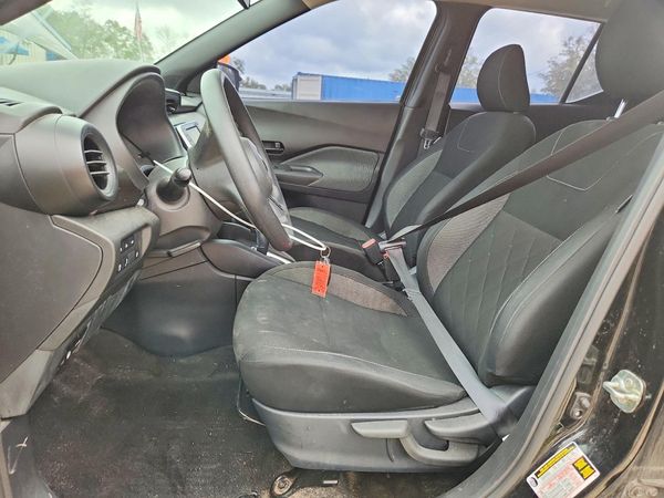 2020 NISSAN KICKS