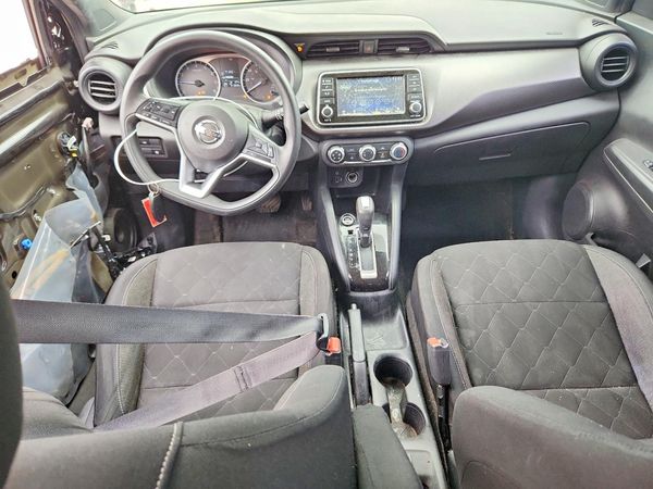2020 NISSAN KICKS