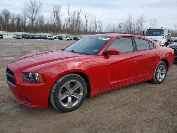 2013 DODGE CHARGER SXT