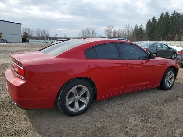 2013 DODGE CHARGER SXT