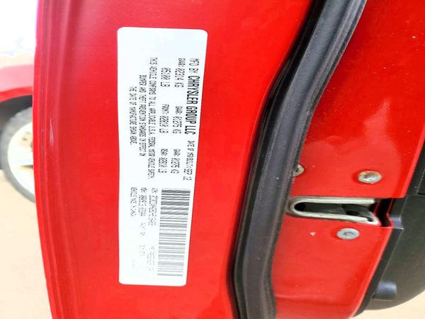 2013 DODGE CHARGER SXT