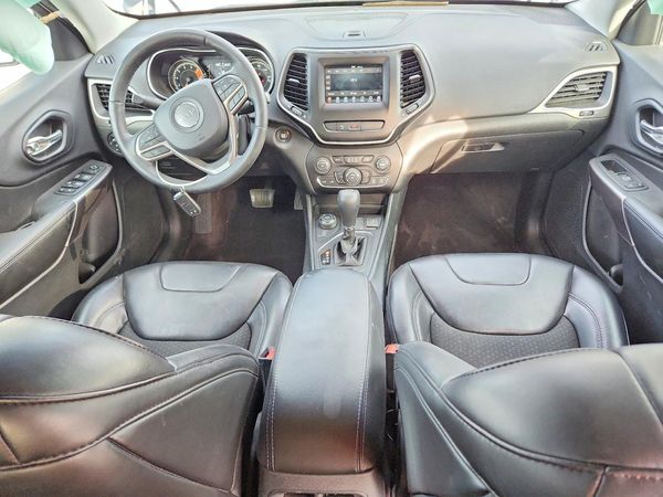 2019 JEEP CHEROKEE LATITUDE PLUS 4X4
