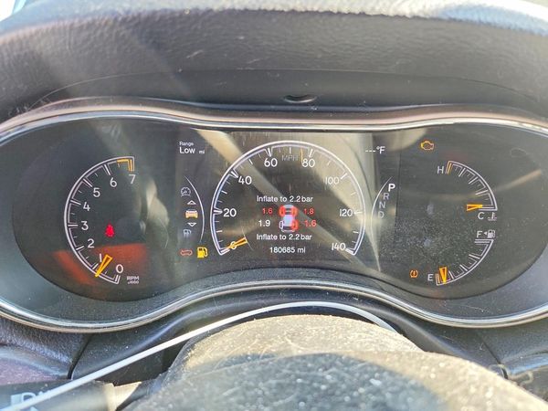 2016 JEEP GRAND CHEROKEE LAREDO 4X4