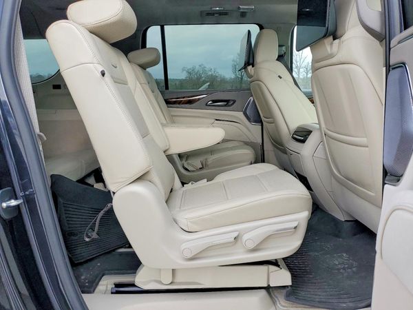 2024 CADILLAC ESCALADE