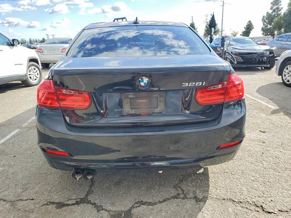 2014 BMW 328