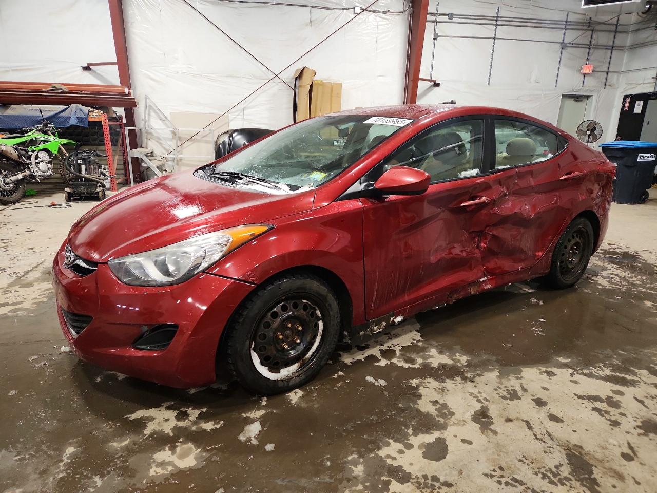 2013 HYUNDAI ELANTRA