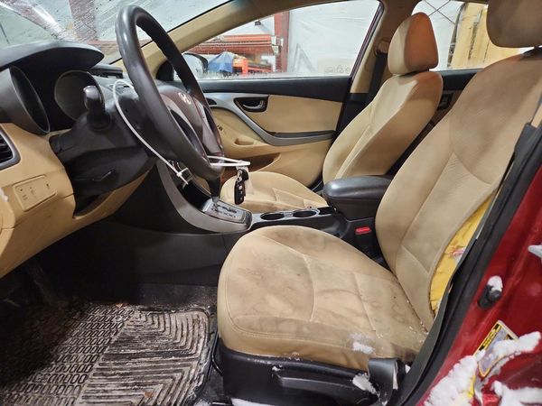 2013 HYUNDAI ELANTRA