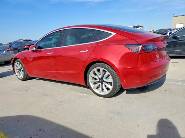 2018 TESLA MODEL 3