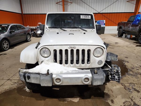 2015 JEEP WRANGLER SAHARA 4X4