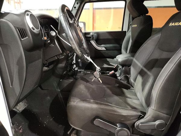 2015 JEEP WRANGLER SAHARA 4X4