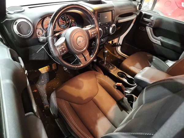 2015 JEEP WRANGLER SAHARA 4X4