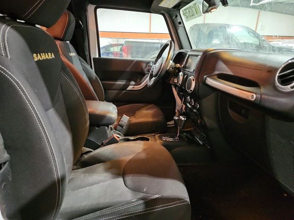 2015 JEEP WRANGLER SAHARA 4X4