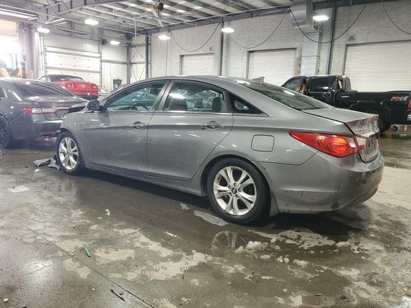 2013 HYUNDAI SONATA