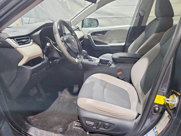 2019 TOYOTA RAV4 XLE / XLE Premium 4WD