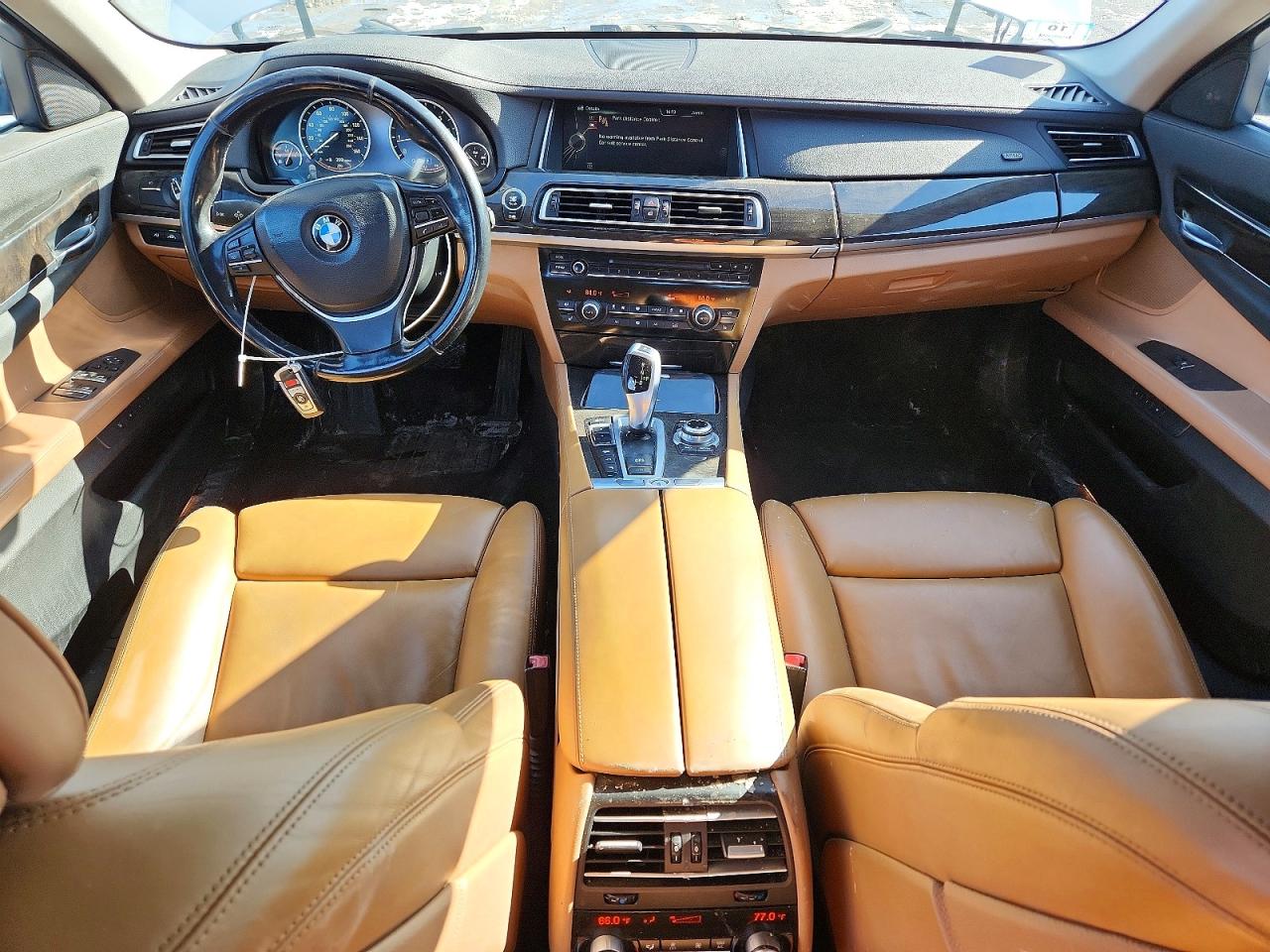 2013 BMW 750