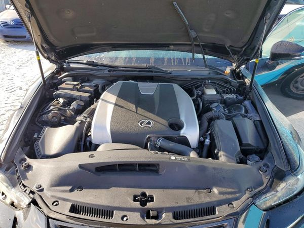 2017 LEXUS IS