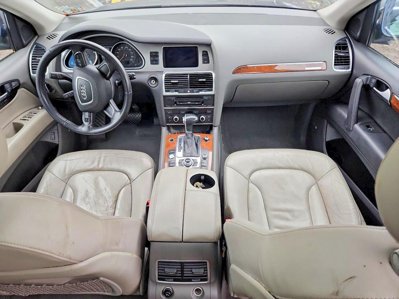 2014 AUDI Q7 Premium Plus