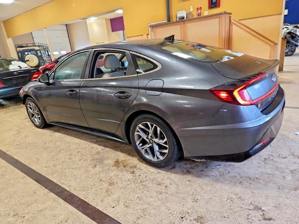2022 HYUNDAI SONATA SEL