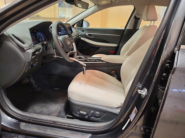 2022 HYUNDAI SONATA SEL