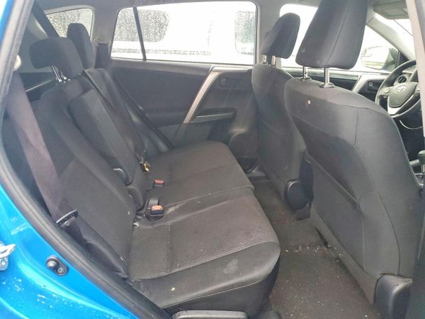 2016 TOYOTA RAV4