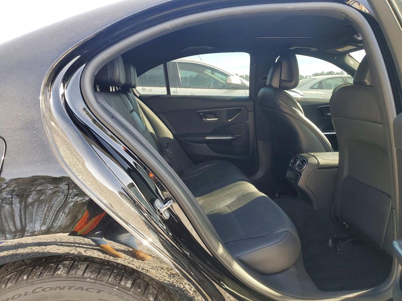 2024 MERCEDES-BENZ C C300