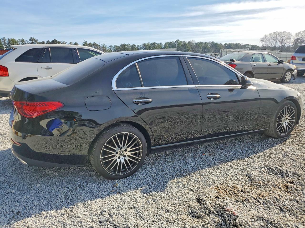 2024 MERCEDES-BENZ C C300