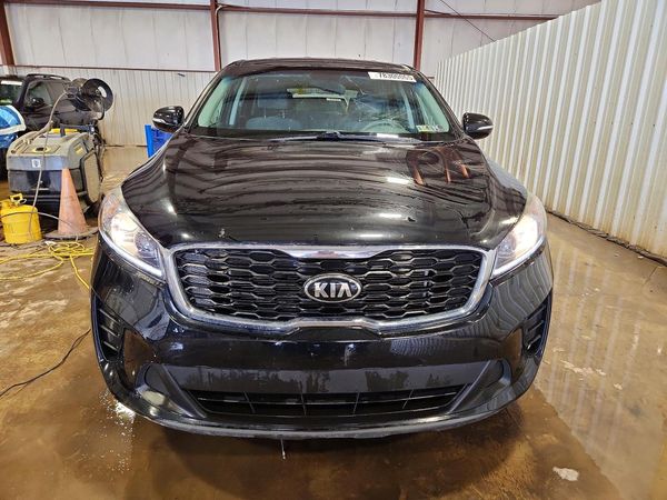 2019 KIA SORENTO L, LX, S
